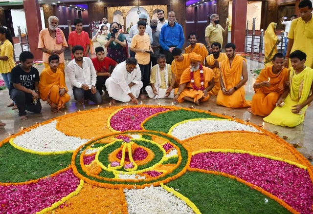 Karpatr Prakatotsav in Dharmsangh Varanasi2